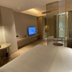  智能阳台大床房